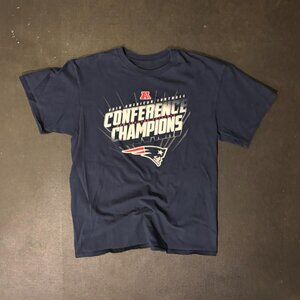 NFL Men's Navy and Blue T-shirt